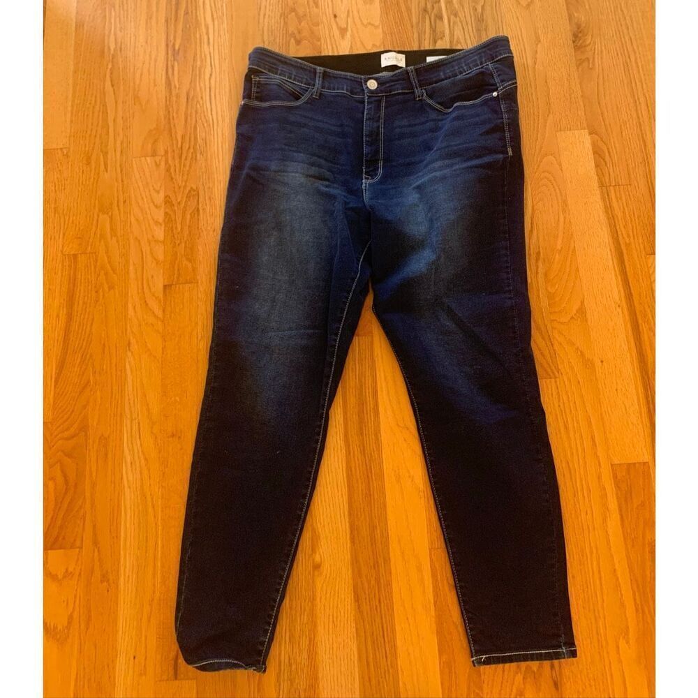 Angel Mid Rise Skinny Ankle in Mariner Stretch Blue - Picture 6 of 6